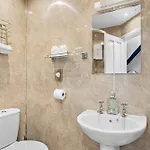 Georgian Gem Of Robin Hoods Bay - Hot-tub - Pets * Robin Hood's Bay