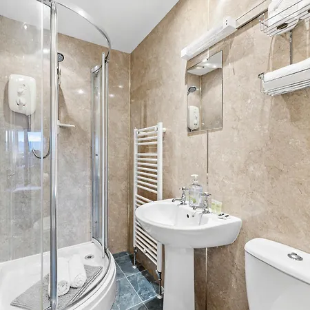 Holiday home Georgian Gem Of Robin Hoods Bay - Hot-tub - Pets Robin Hood's Bay