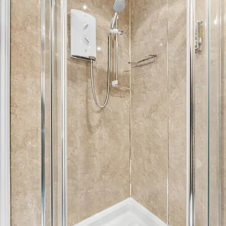 Georgian Gem Of Robin Hoods Bay - Hot-tub - Pets Holiday home