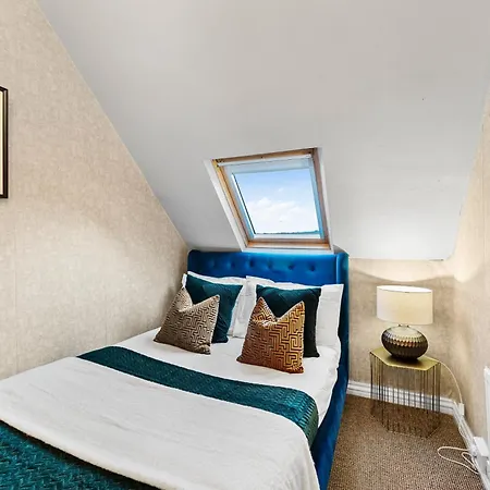 7 Bedroom Abode Of Robin Hoods Bay - Hot-tub - Pets 罗宾胡兹贝