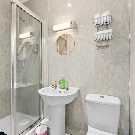 The Artist Abode In The Bay - Hot-tub - Pets