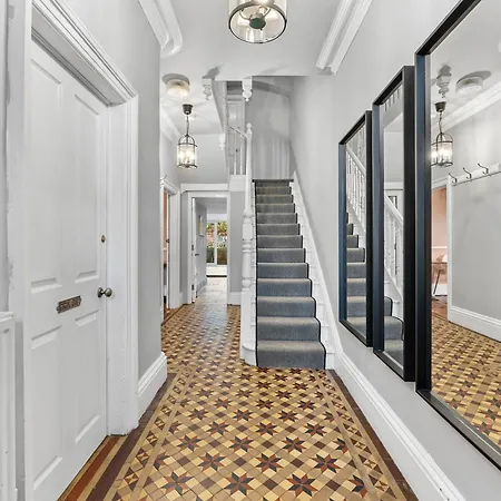 Casa vacanze The Artist Abode In The Bay - Hot-tub - Pets *