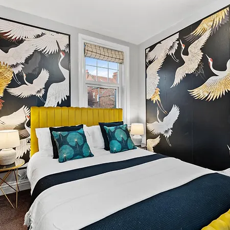 度假居 7 Bedroom Abode Of Robin Hoods Bay - Hot-tub - Pets 罗宾胡兹贝