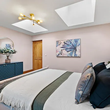 The Artist Abode In The Bay - Hot-tub - Pets