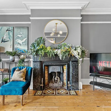 The Artist Abode In The Bay - Hot-tub - Pets Vakantiehuis