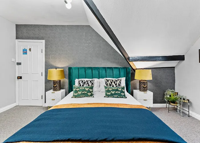 Vakantiehuis The Artist Abode In The Bay - Hot-tub - Pets