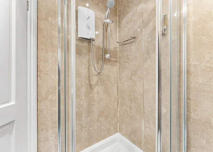 The Artist Abode In The Bay - Hot-tub - Pets Vakantiehuis