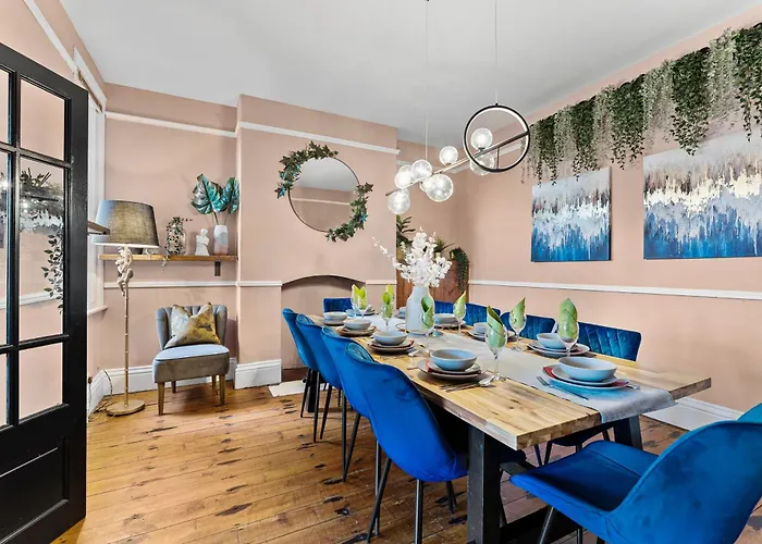 The Artist Abode In The Bay - Hot-tub - Pets Vakantiehuis