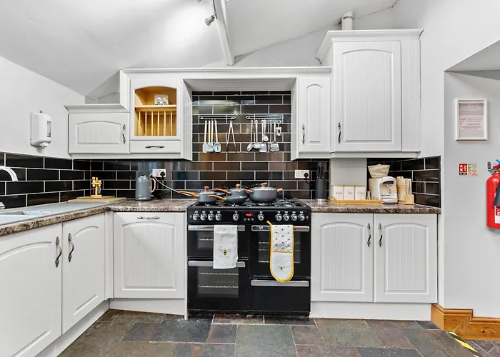 Vakantiehuis The Artist Abode In The Bay - Hot-tub - Pets