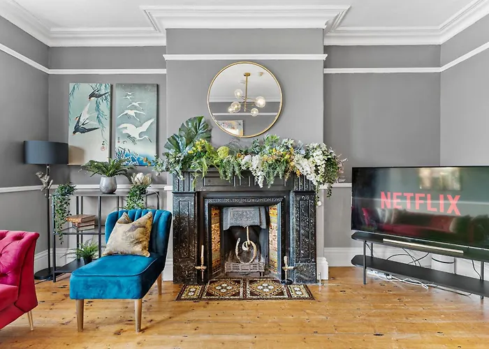 The Artist Abode In The Bay - Hot-tub - Pets Vakantiehuis