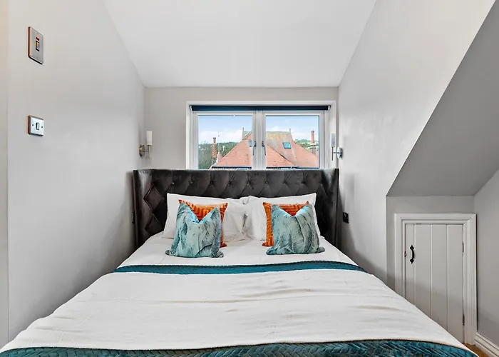 The Artist Abode In The Bay - Hot-tub - Pets *